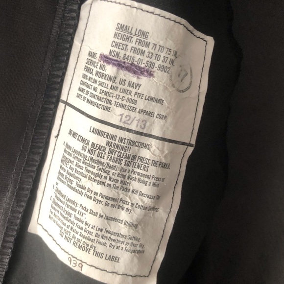 U.S. Navy parka Small Long digital camouflage practically brand new Velc… - Picture 7 of 8
